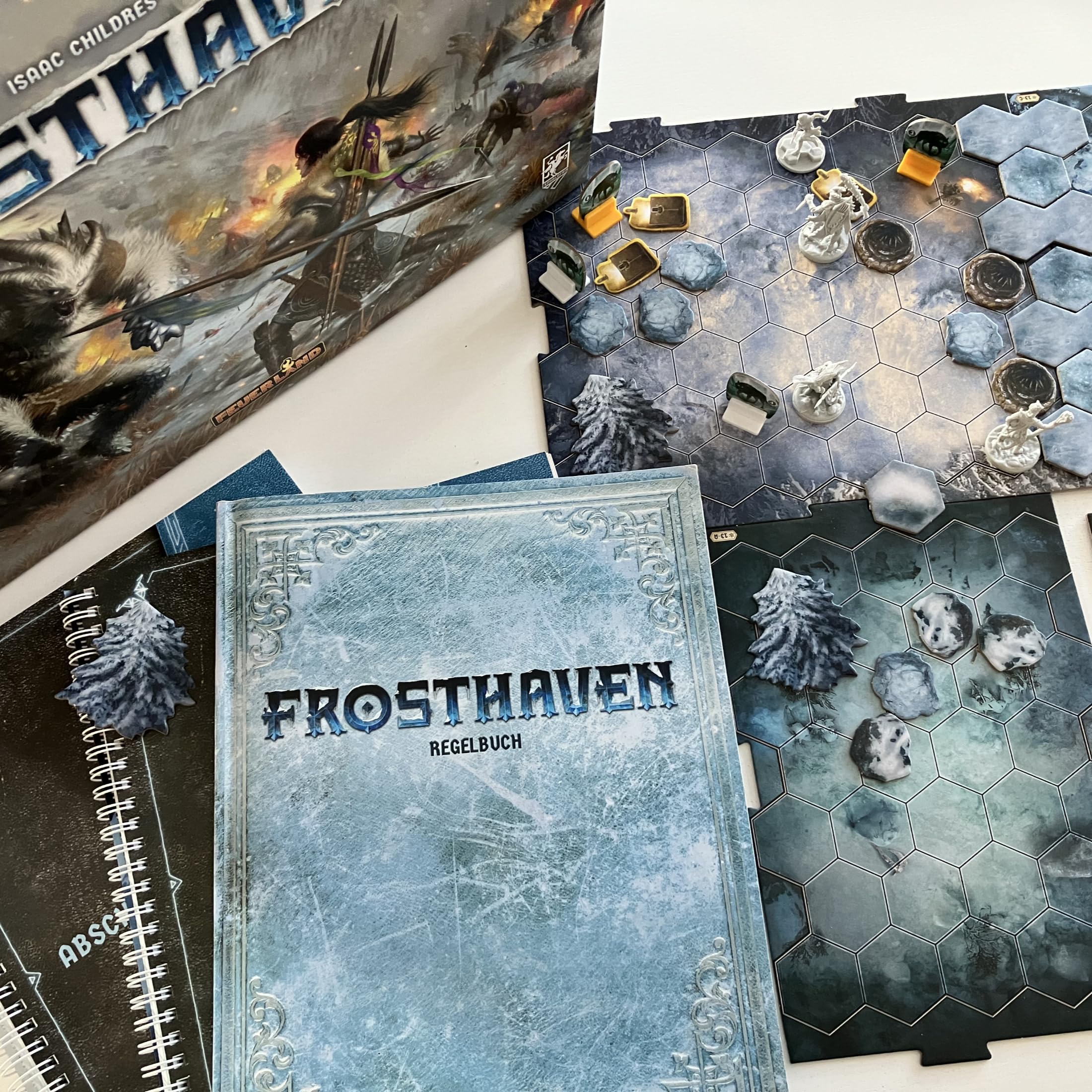 feuerland-frosthaven-gloomhaven-brettspiel-deutsch-kooperativ image 5